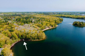 New 5BR Sanctuary on Bass Lake Private Lake Access